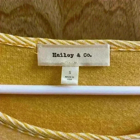 Hailey & Co. Faded Yellow Sweater with Yellow Striped Undershirt Peplum Size S - Picture 5 of 8